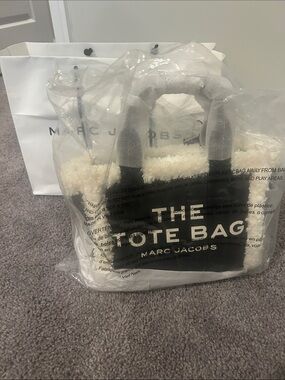 Marc Jacobs Shearling Trim Tote Bag - Black & Cream